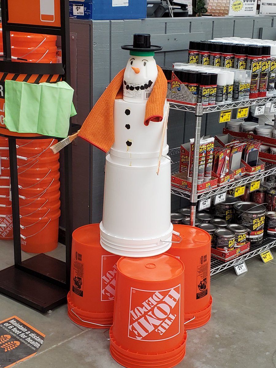 hrjohnson2785's tweet photo. Do You Wanna Build a Snowman? Day 9 of the Holiday Celebration #MWDEC2020 in @RiversDepot . Sister Departments Flooring &amp; Paint square off against each other in the Snowman Building Contest. @Archiegraham17 @anbenner926 @ErinSnell8 @StevenS17367747 @kathyraglin840 https://t.co/qSepHXLoji