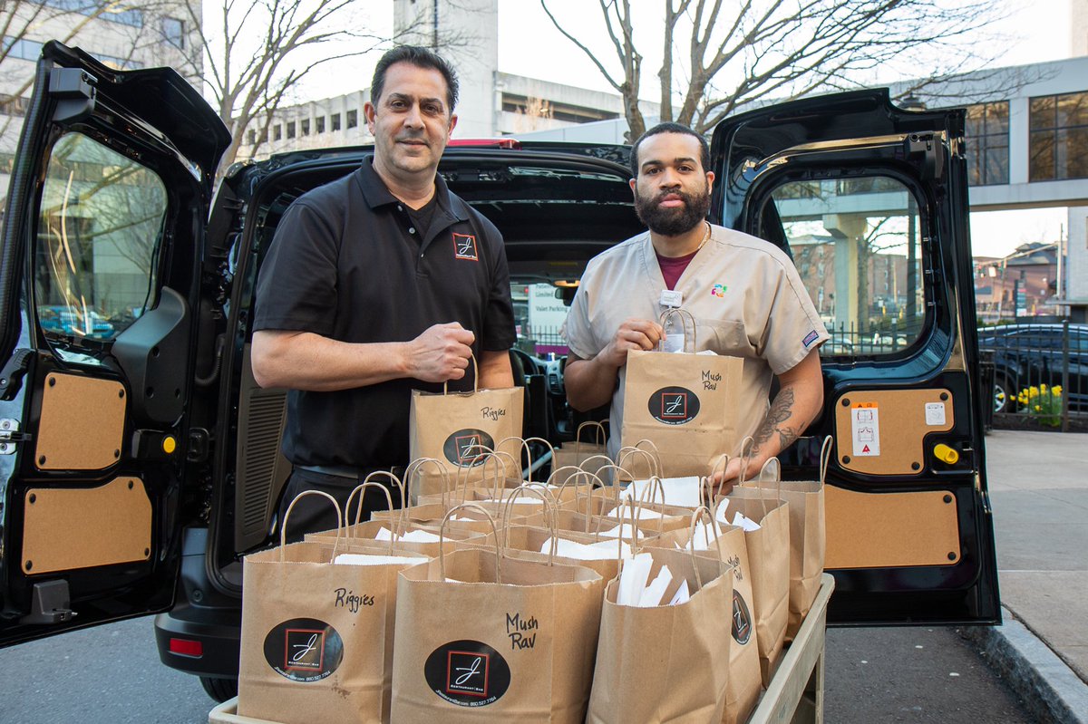 SINAInc's tweet photo. This is #20from20 where we remember 20 great things from 2020. #9 - Hartford Heroes who creatively responded during Covid like @JRestaurantBar , @HPLCT, @msanchez_crew, and so many more.... 💪👏👍 https://t.co/7rAVWrCVd3