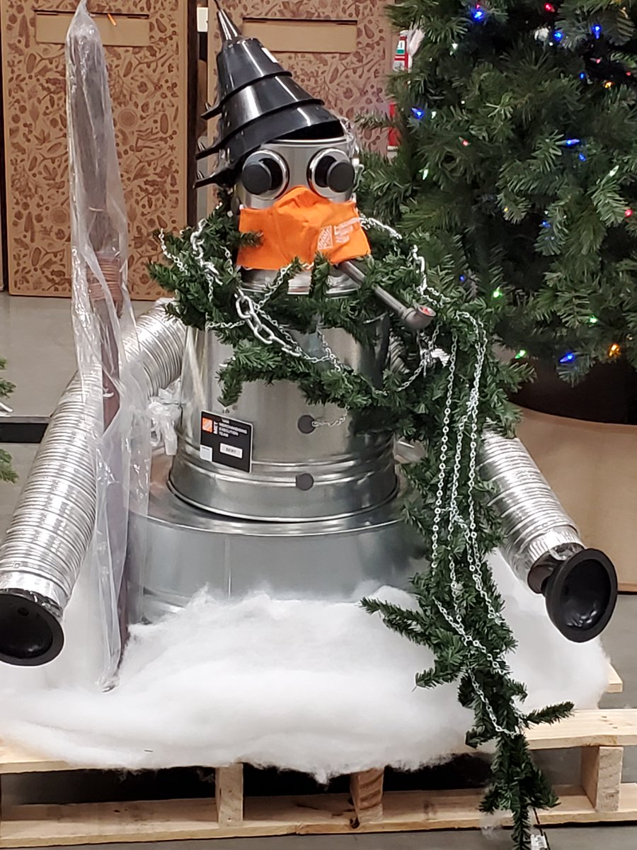 hrjohnson2785's tweet photo. Do You Wanna Build a Snowman? Day 9 of the Holiday Celebration #MWDEC2020 in @RiversDepot . The Appliance Dept. and MET get into Holiday Spirit for the Snowman building contest. @Archiegraham17 @anbenner926 @ErinSnell8 @StevenS17367747 @kathyraglin840 https://t.co/vLr2sNeeWL