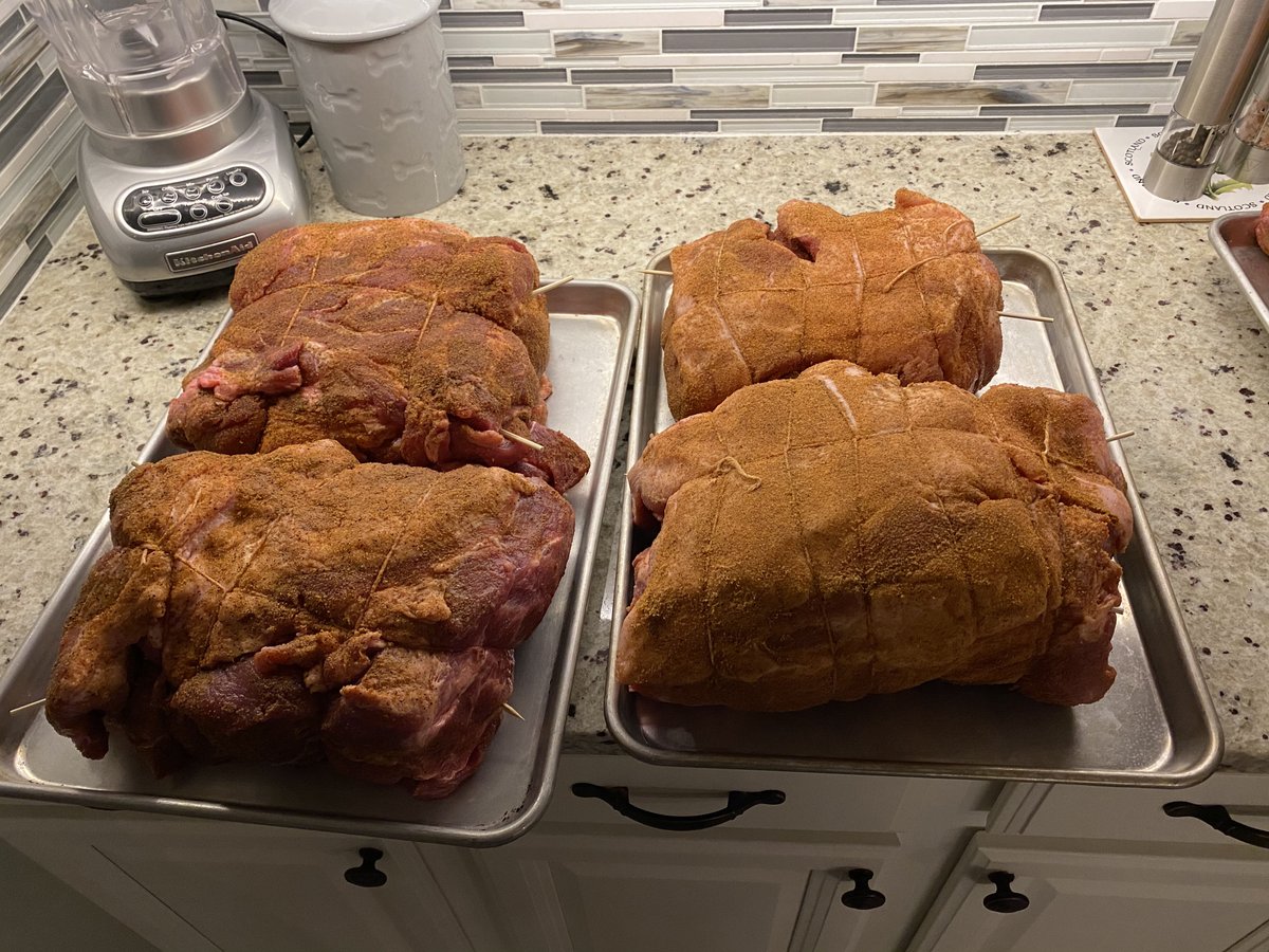 BbqButler's tweet photo. 4am surprise —-  4 of the 6 butts I bought were boneless — luckily I had butchers twine and skewers https://t.co/jOntItRUiE