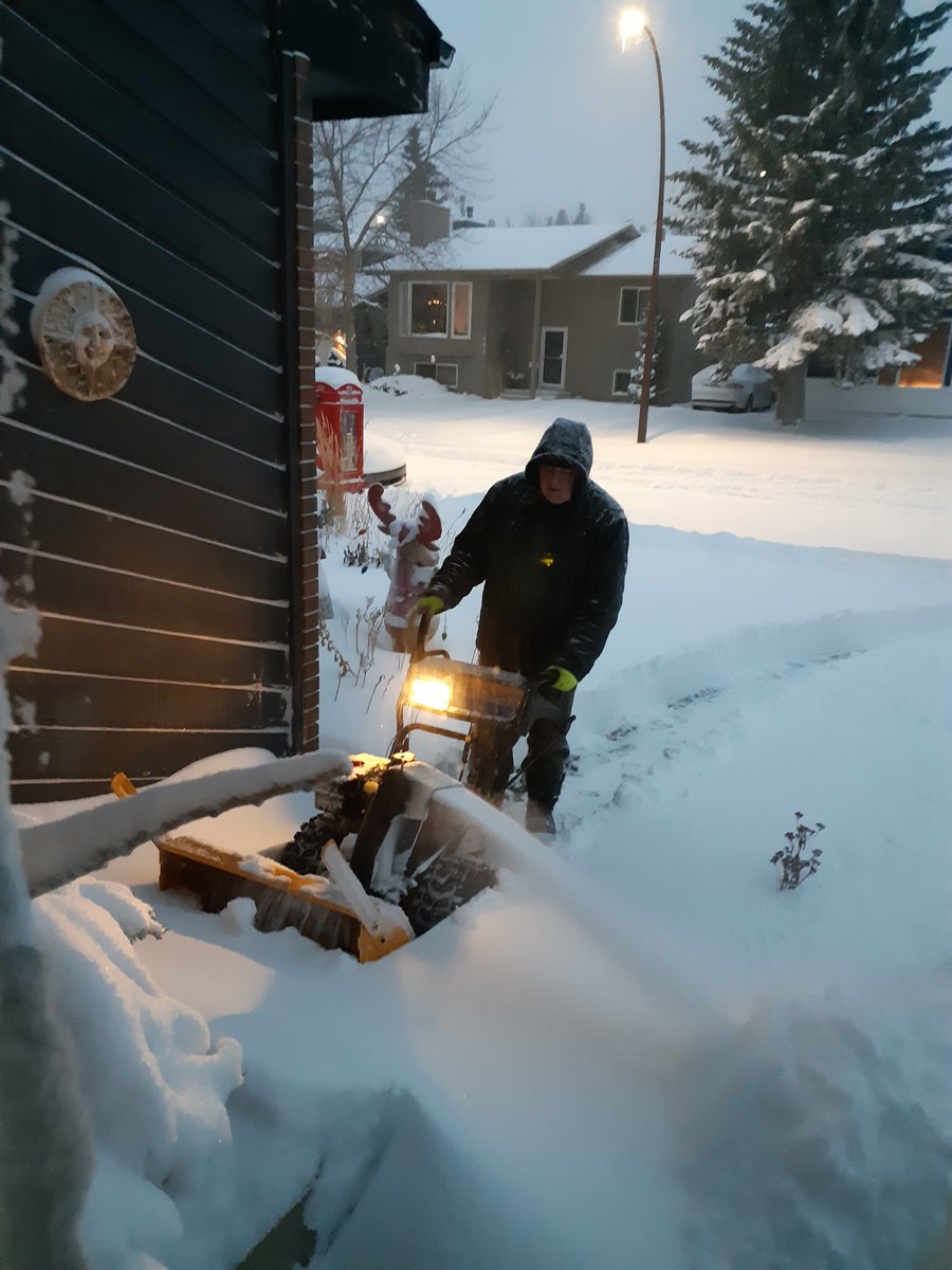 Mamma_Waters's tweet photo. And Todd's outside playing with his toys!

#boyswiththeirtoys #thankgodforsnowblowers #1GoodThingToday https://t.co/12ODSGKwg1
