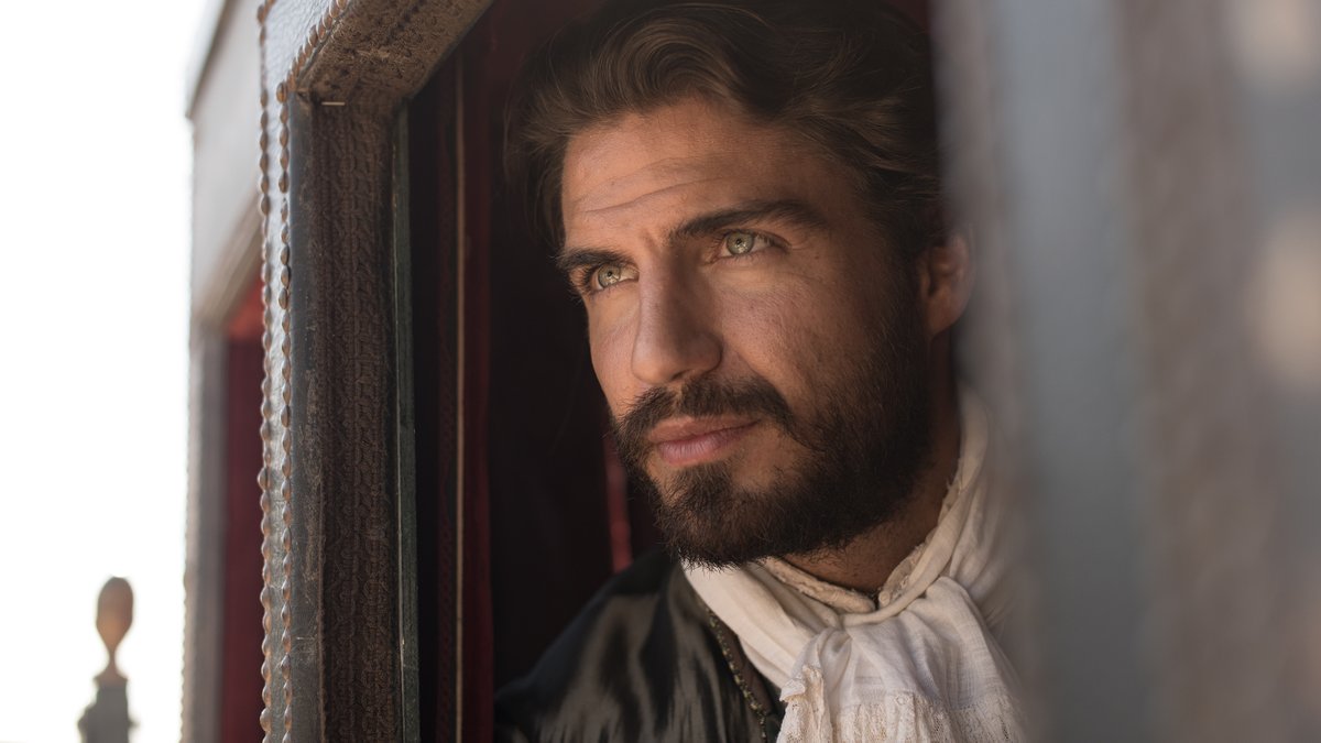 atresmediacom's tweet photo. 'La cocinera de Castamar', nueva serie de @antena3com, finaliza su rodaje👏

Os mostramos las primeras imágenes 👇

https://t.co/qQdTSbR3A3 https://t.co/eKxsqD1HRZ