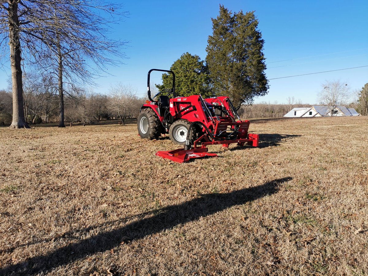 TonysTractor's tweet photo. Loving the Hardee Brush Tiger loader mounted rotary cutter. This thing is awesome. Watch it work at https://t.co/fVZMqzfBrh @HardeeByEVH https://t.co/gxRz2wHawe