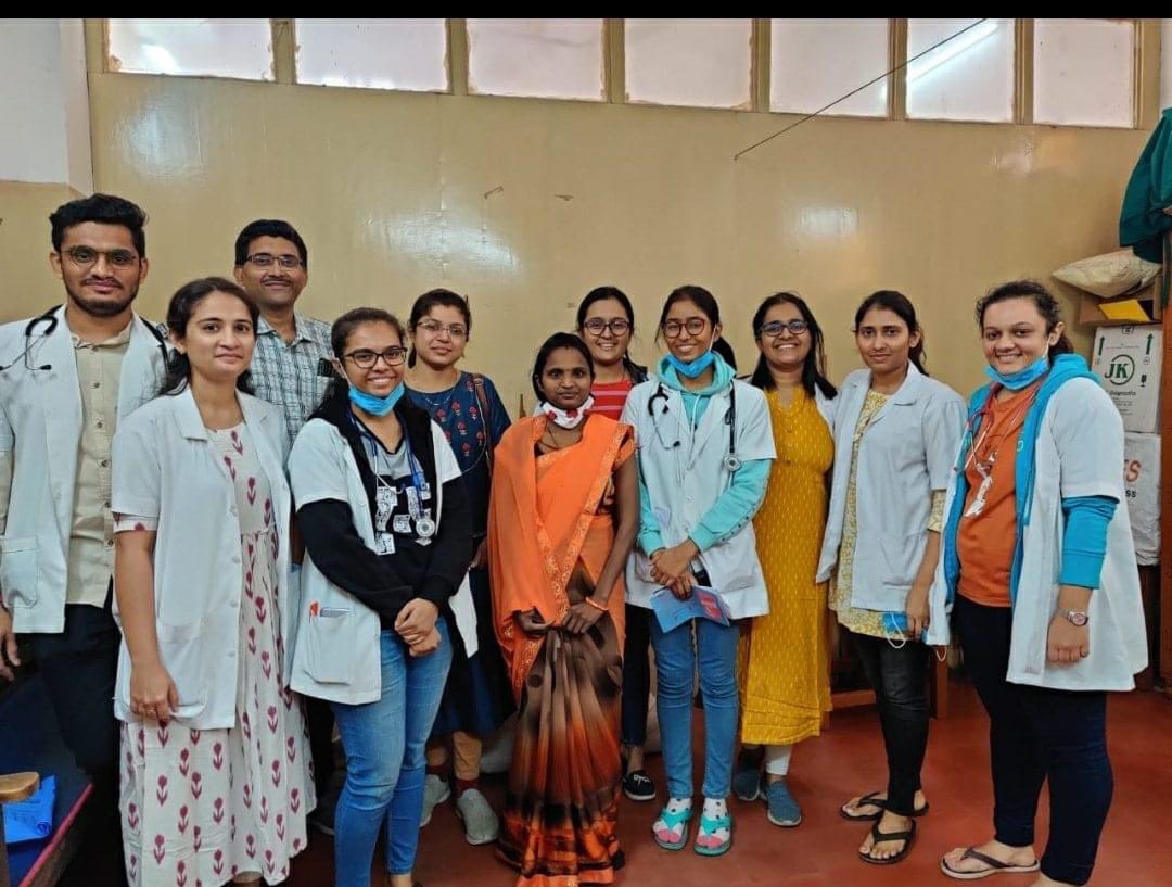 અમદાવાદના ઓઢવ વિસ્તારમાં રહેતા 32 વર્ષીય પાર્વતીબેન કે જેઓ અગાઉ ટી.બી.ની બિમારીથી પીડાતા હતા, તેઓને ગર્ભાવસ્થા દરમિયાન 8માં માસે તકલીફ જણાતા અમદાવાદ સિવિલ હોસ્પિટલમાં સારવાર અર્થે ગયાહતા.