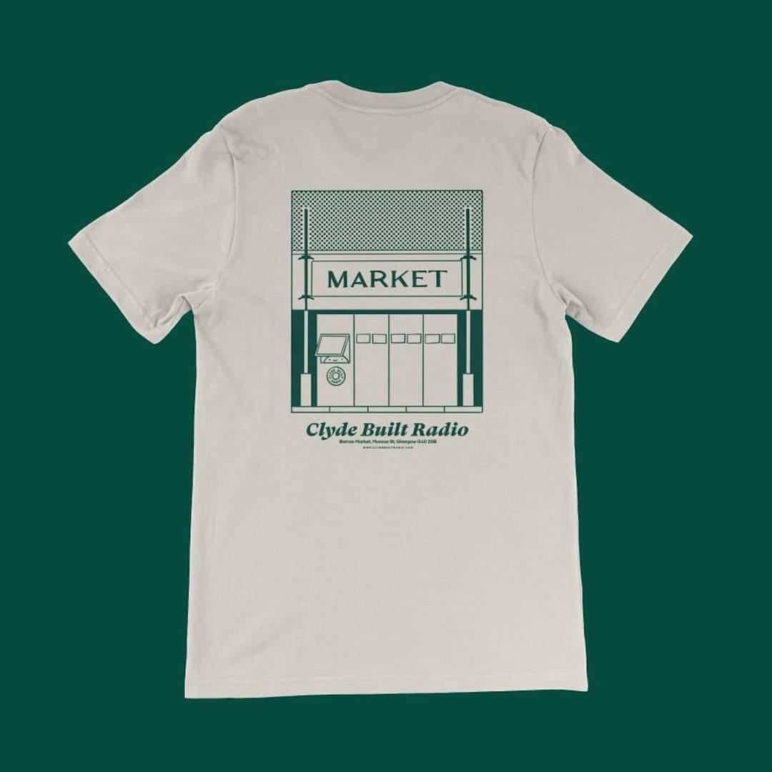 clydebuiltradio's tweet photo. Give yourself the gift of supporting community radio this Christmas 💝

🚨T-Shirt pre-order ends on 24th December 🚨

Totes modelled by @hellotaraquinn

→ https://t.co/du1jGq70WK https://t.co/QYs1RofZ0w
