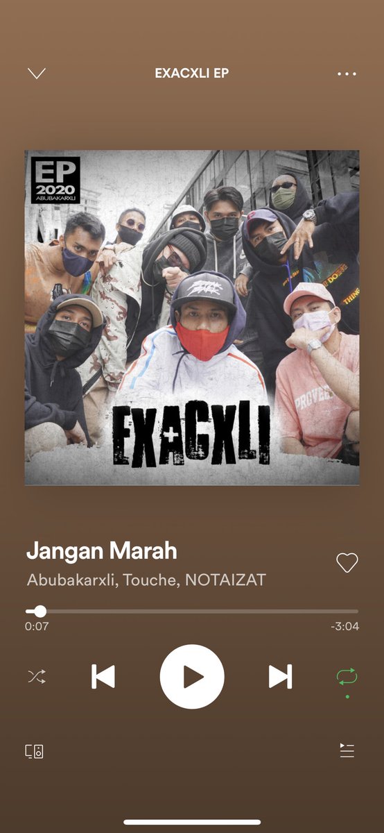 ayedvrko's tweet photo. Jangan nak marah marah #EXACXLI https://t.co/UZMcqVeM4o