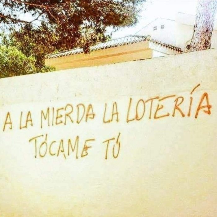 Trinityneo85's tweet photo. Pues eso...😂😂😂 https://t.co/8o05JoGDrY