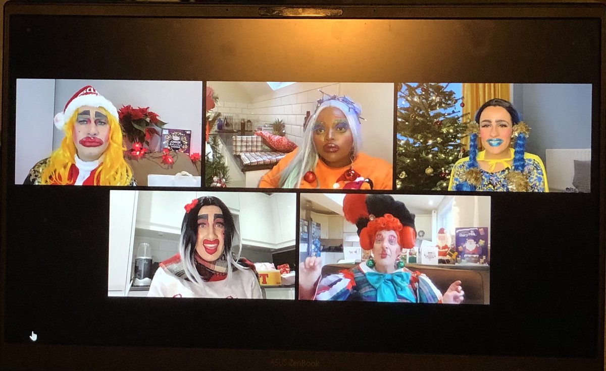 Loved a Christmassy Panto treat <a href="/DamesReal/">The Real Dames of Pantoland</a> #realdamesofpantoland - check it out on YouTube for some giggles, drama, romance, makeup tutorials and classic 90’s references. <a href="/NeilJohnGibson/">Neil John Gibson</a> you’ve smashed it 💄🎄 #clickclick