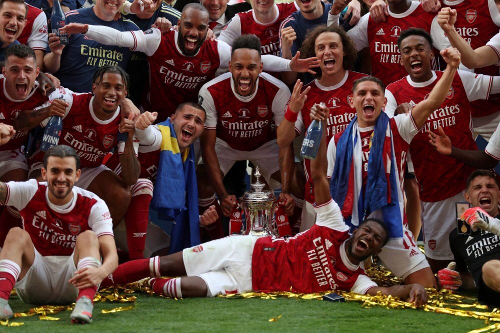 A SQUAD FULL OF PSYCHOPATHS AND A ROTTEN FANBASE*Thread*As  #Arsenal fans we need to wake up and realise that these players have shown over the last decade that they don’t care about usBELOW ARE THINGS I’VE PICKED UP OVER THE YEARS 