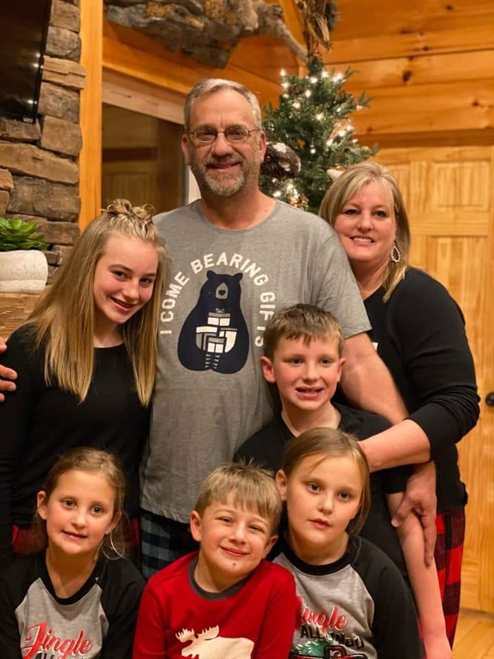 Austin Dover, right before reposting CHI Memorial's video, posted pictures of the family on a Christmas family vacation, captioned " #2020familyvacation".But none of the family has posted these pics. The pictures are questionable too but idk.