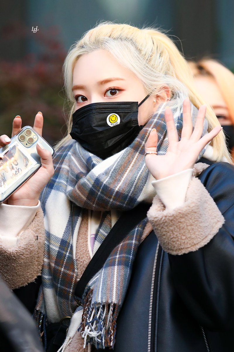 LittleEveryDay1's tweet photo. 201220

혈중 김립 농도 부족 ㅜㅜ😭

#이달의소녀 #LOONA #김립 #kimlip https://t.co/ziBn3zl5SV