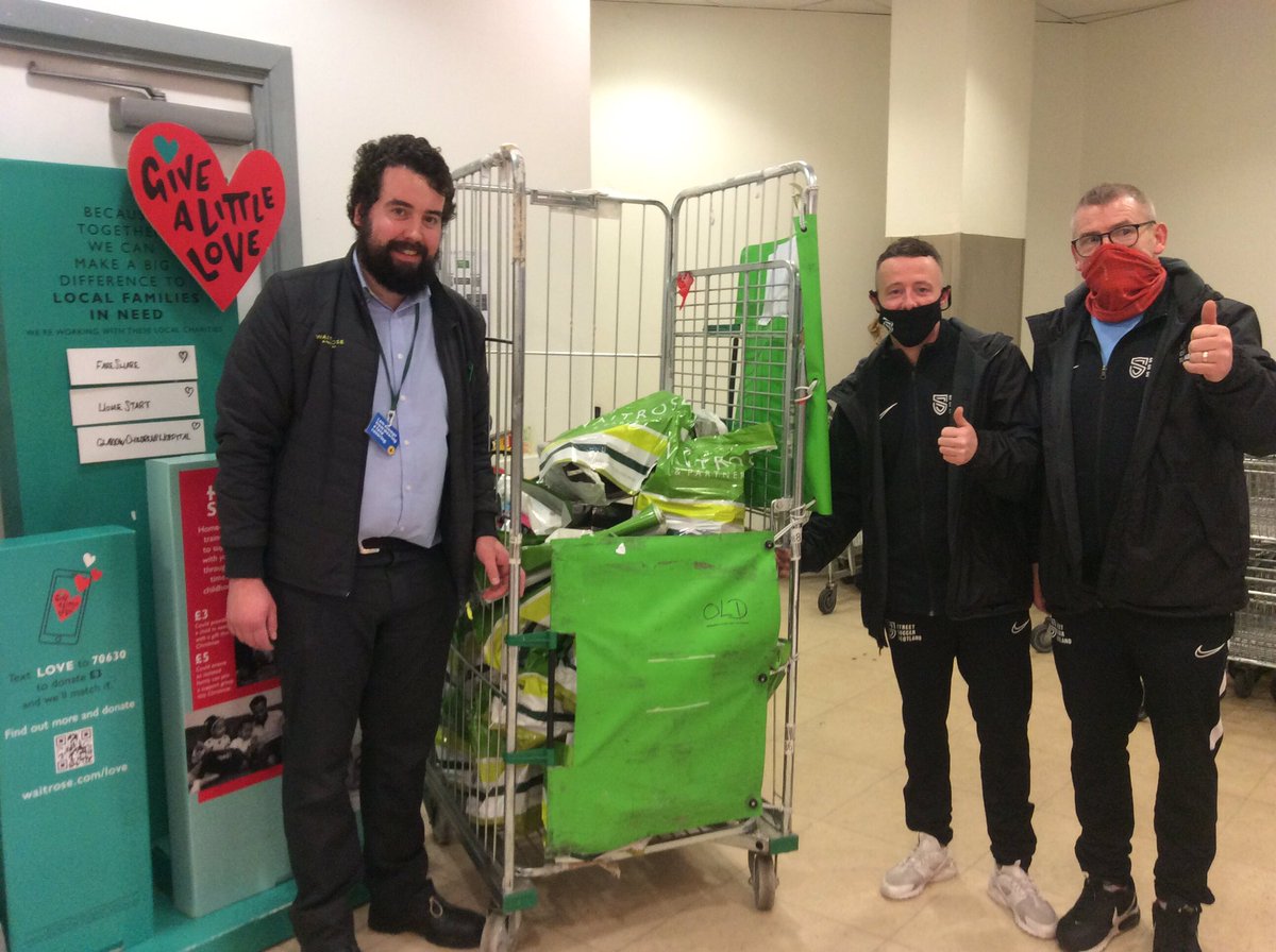 Michael Woods tweet media