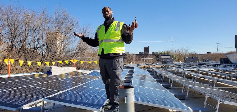 On behalf of Minneapolis Climate Action, a community solar garden was recently installed on a Northeast Minneapolis mattress-recycling facility. buff.ly/3aufs3m