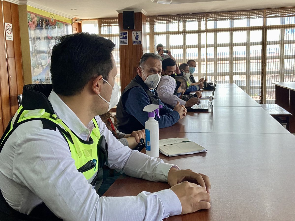 CSC_CUENCA's tweet photo. La Alcaldía de Cuenca, a través del CSC, apoya en la articulación de los Operativos de Seguridad Interinstitucionales que se llevarán a cabo con el único objetivo de evitar la propagación del Covid 19. https://t.co/qjSFIOHlxX