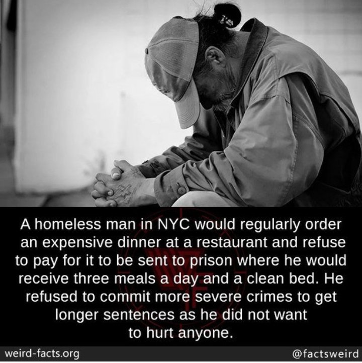 The nigga in frame 3 be wildingLast frame is so 