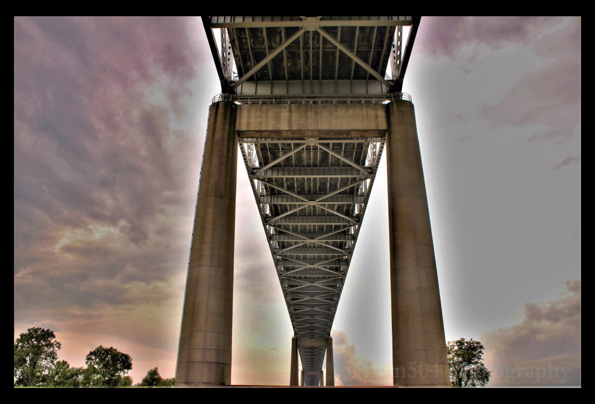 Urban504's tweet photo. Print of the Week...
11X17 - $300 unframed; $500 framed
All four prints - $1000 unframed; $1800 framed

Fine art paper is used for archival endurance and vivid presentation. Each print will be signed. Print size is 11X17. Contact me through urban504photography@gmail.com https://t.co/2GpozLsONd