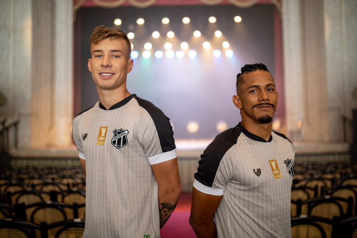 A Vozão lançou dia 16/12 o uniforme Sertão Alvinegro, camisa exclusiva da Copa do Nordeste 2021. 🏆🏆
Inspirada no uniforme cinza de 2001 que marcou época, a camisa faz uma revisão e dá um toque moderno e contem elementos genuinamente cearenses.

#Bomache #Vozão #SertãoAlvinegro