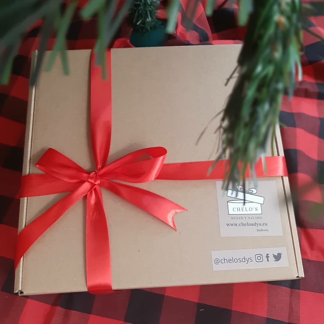 ¿Por cuál empezaré? 🎅🎅🤣
📲Píde tu box de galletas navideñas por MD
📧 chelosdys@gmail.com
Estamos en @cornella20
🔹️Elaboración tradicional
🔹️Pintadas a mano
🔹️Envío a domicilio
 #galletasdenavidad #galletasdelivery #galletasdecoradas #cookieschristmas #regalosnavidad