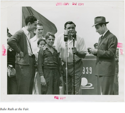 11.Frank Buck’s Jungleland offered Fair-goers camel rides and displayed an eighty-foot ‘monkey mountain’ housing 600 monkeys. The ‘Dream of Venus’ pavilion, designed by the artist Salvador Dali, featured nearly-nude performers posing as living statues.