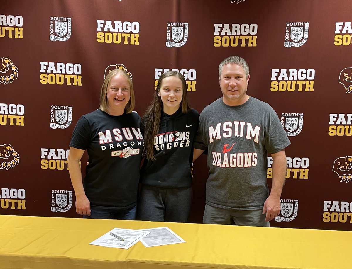 Congrats to our very own <a href="/hayleehanson23/">Haylee Hanson</a> making it official with <a href="/MSUM_Soccer/">MSUM Soccer</a>
