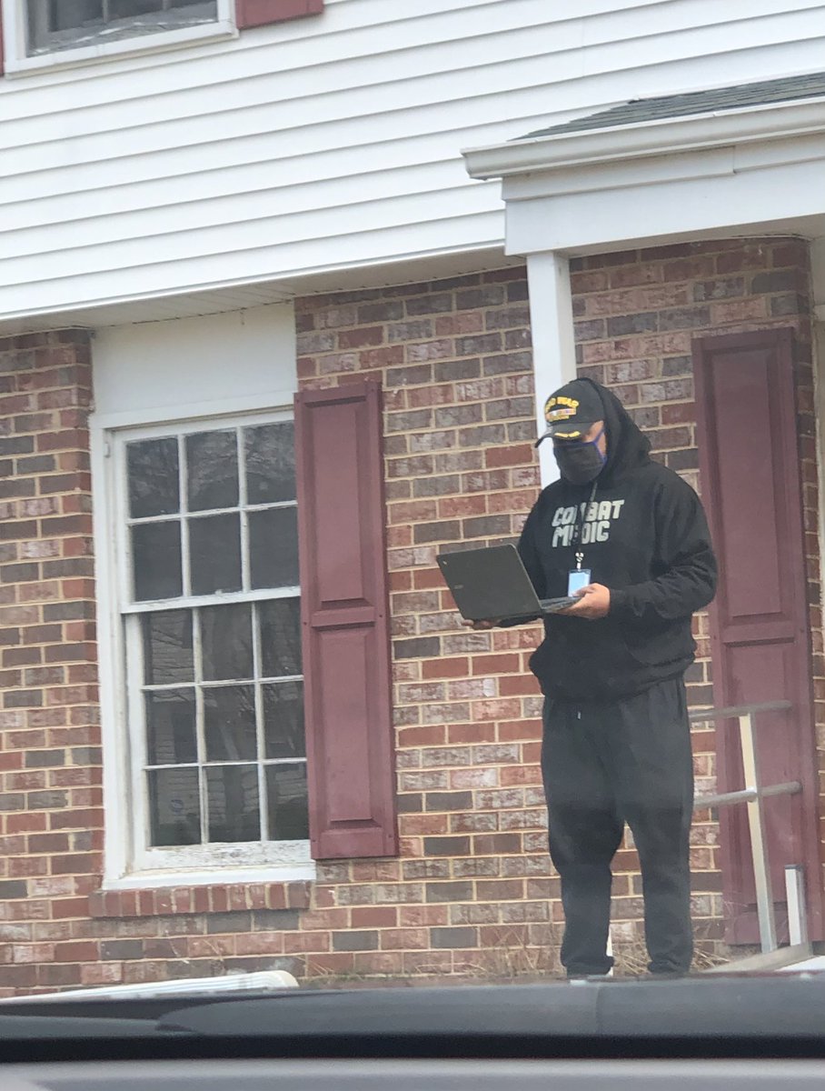 Love my bosses! Dr’s Anderson &amp; <a href="/FredlriversF/">Dr. Frederick Rivers</a> (our principal) joined Mr Francis &amp; I in Meade Village today as we visited kids encouraging engagement, &amp; delivering chrome books for others! More neighborhoods after the new year! <a href="/MeadeHSAACPS/">MeadeHSAACPS</a>  <a href="/MHSSPED/">MeadeWomen’sSoccer</a> <a href="/MeadeHSAVID/">Meade Senior AVID</a> #AACPSAwesome