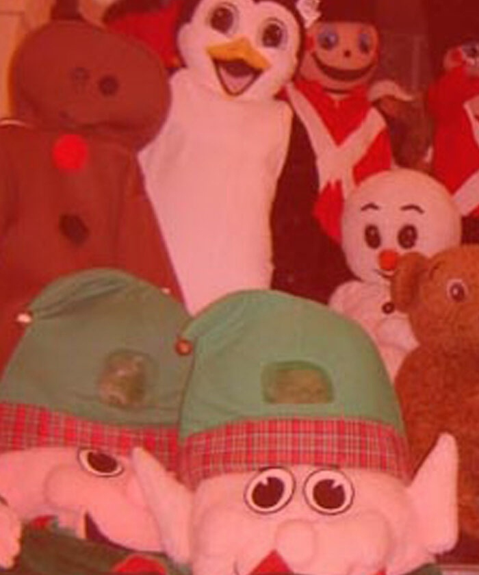 CentreClark's tweet photo. CLARK EST EN VACANCE

Mais avant de partir pour le temps des fêtes, nous vous avons préparé un petit cadeau. 🎁 🎅

https://t.co/Hf3ac0nKye https://t.co/CpyY31uhqW