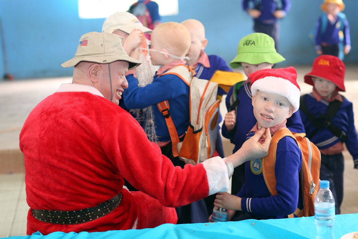 MERRY CHRISTMAS! While this year's celebrations may look a little different than in years gone by, we hope that it is still filled with the rich blessings of the season. UnderTheSameSun.com/Christmas