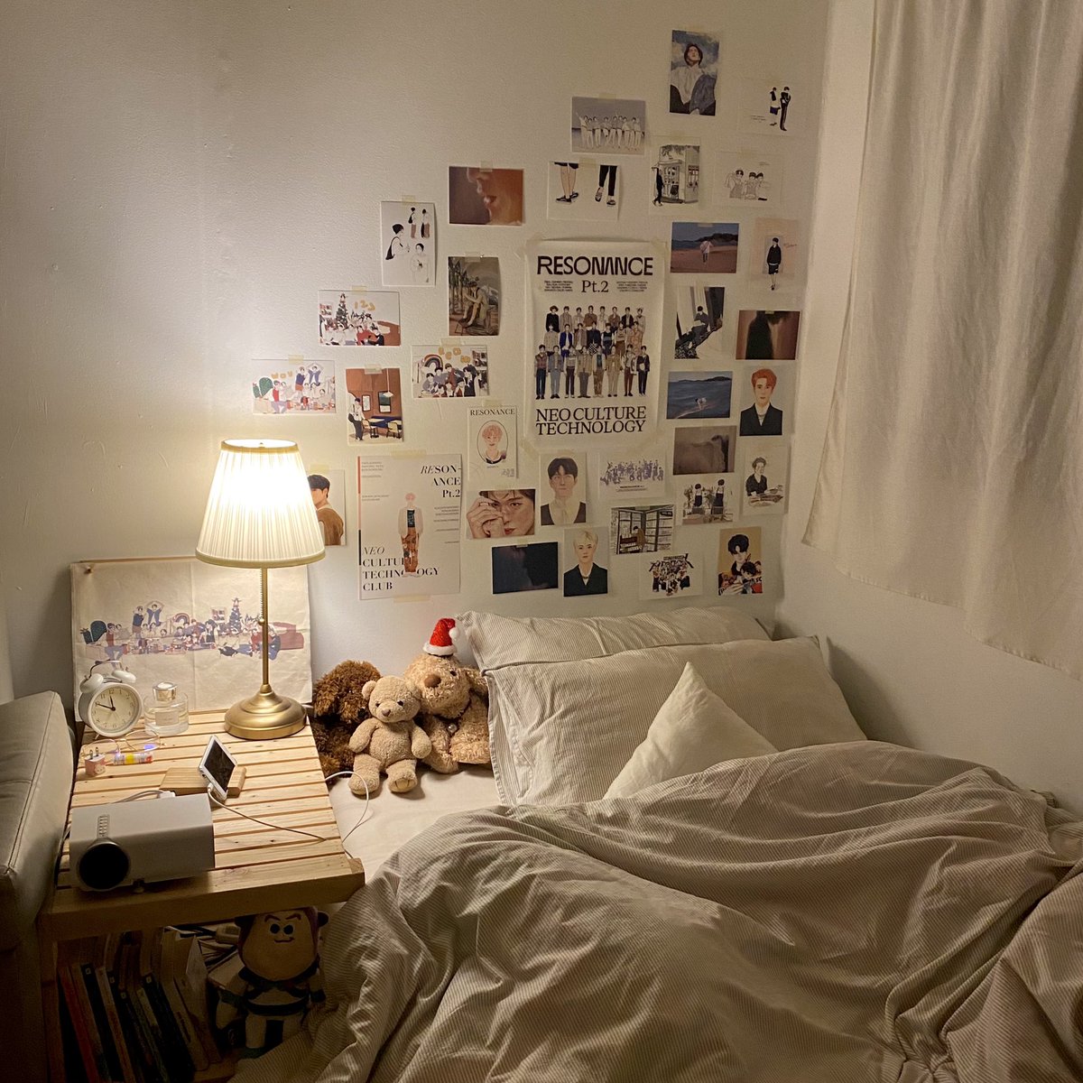 lerbjay's tweet image. ไป #YOLOartmarket ได้ไรน่ะหรอ ได้ผนังห้องใหม่ค่ะ5555555