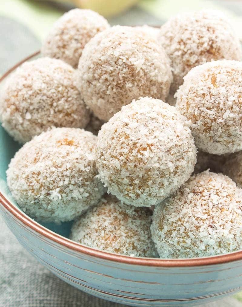 Christmas Dolliday Treats: Thread