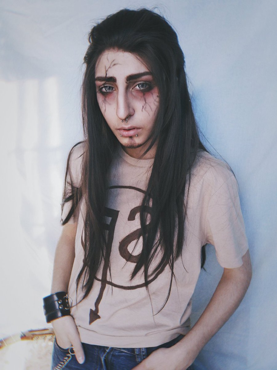 drunk3nbard's tweet photo. 🤟🏻🤘🏻🤘🏻🤟🏻🤘🏻🤟🏻🤘🏻🤟🏻
_
#larrysallyface #larrycosplay #larryjohnson #larryface #larryjohnsoncosplay #sallyface #sallyfacecosplay #sallyfacelarry https://t.co/ZRhTa7L1cG