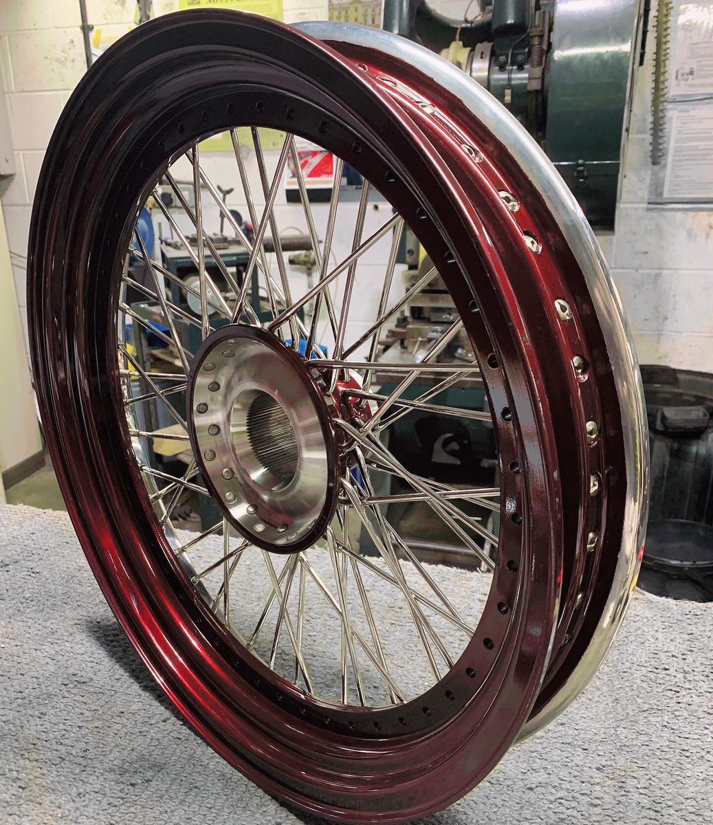 The 5 speeder wheels are now trued and just awaiting the cap head screws to be polished and bolted in.
turrinowheels.com
#Morgan3Wheeler
#turrinowheels #morgan #dutchmorgan #3wheeler #morganthreewheeler #wirewheels #turrino #morganmotorcompany #vscc #montlery #brooklands