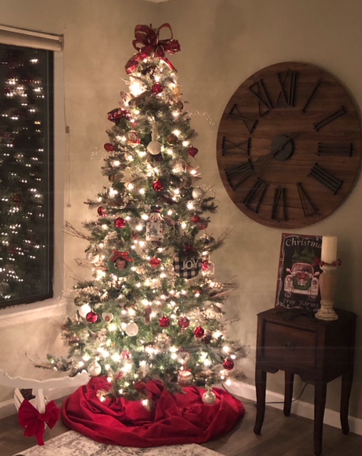 wingertagency's tweet photo. Team Wingert trees are aglow with the spirit of this holiday season. https://t.co/EmFxnoGjb2