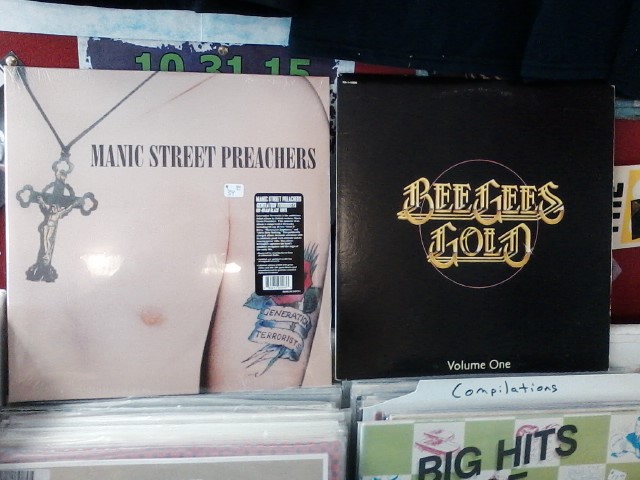 Happy Birthday to the late Richey James Edwards of Manic Street Preaches & the late Maurice & Robin Gibb 