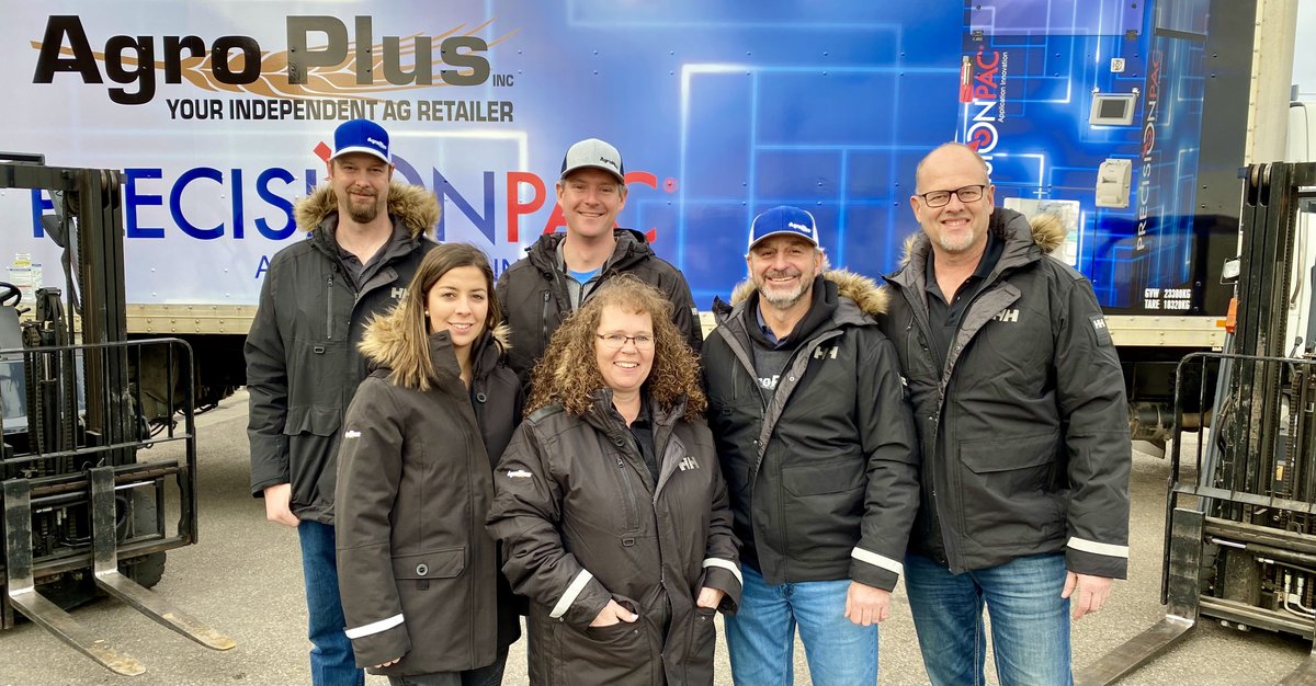 We would like to wish everyone a happy and healthy holiday season. Thank you to everyone that supported our local business this past year and we are looking forward to the upcoming season. Merry Christmas from all the staff at AgroPlus. #supportlocal #westcdnag #christmas2020