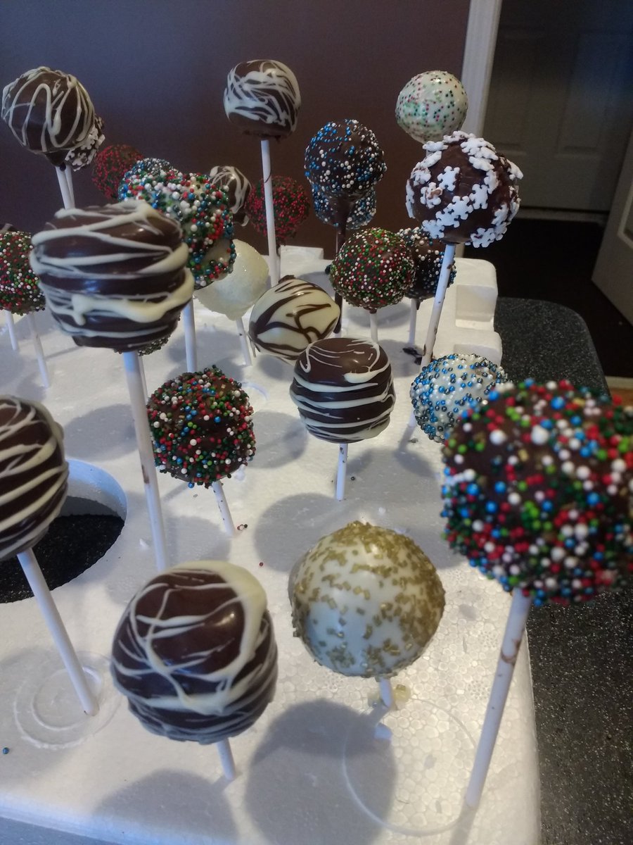 SharrenPop tweet picture