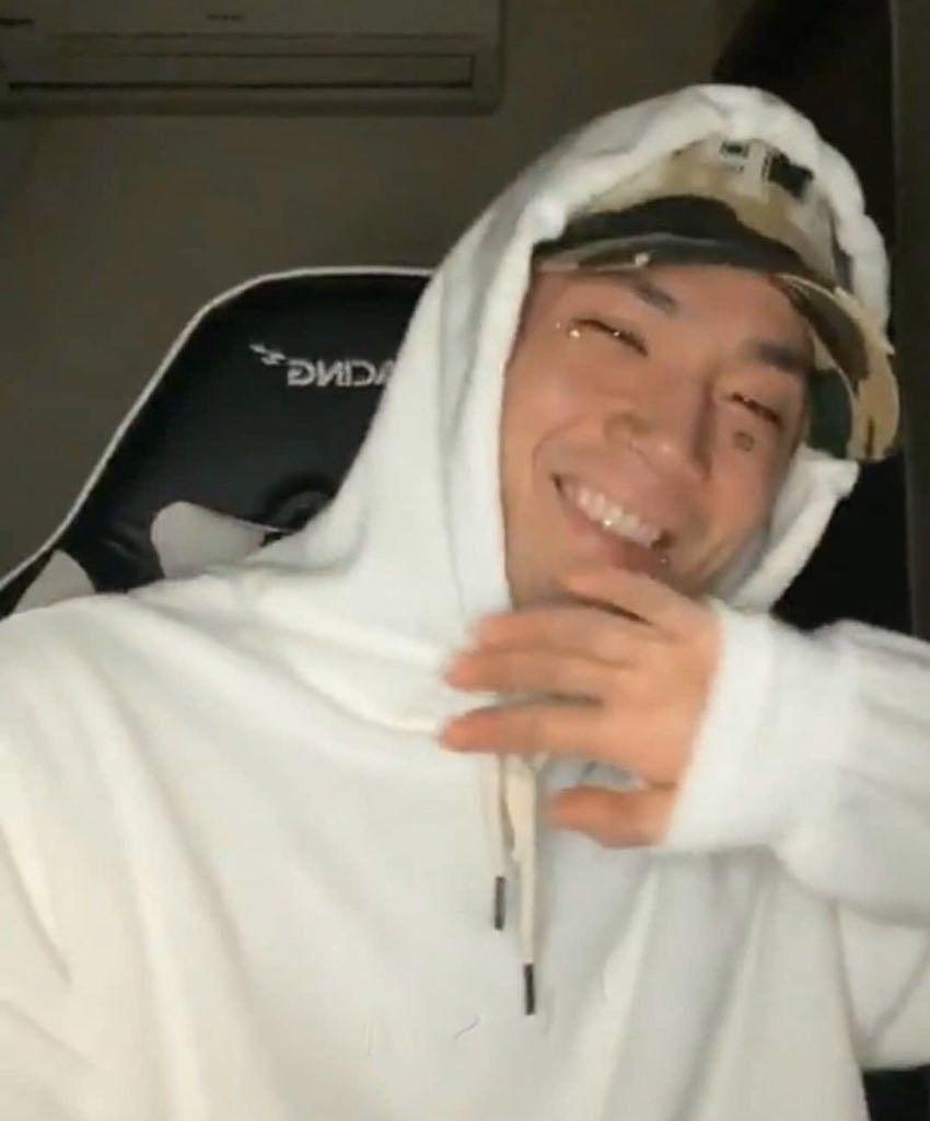 。　☆ 。　   ☆。　   ☆ ☆。　＼　　 ｜　　  ／。　☆     if loopy    is ur comfort person  click on this, u won’t regret it  ☆。　／　  ｜　　＼。　☆ 。　 ☆。 　　 。　　☆。