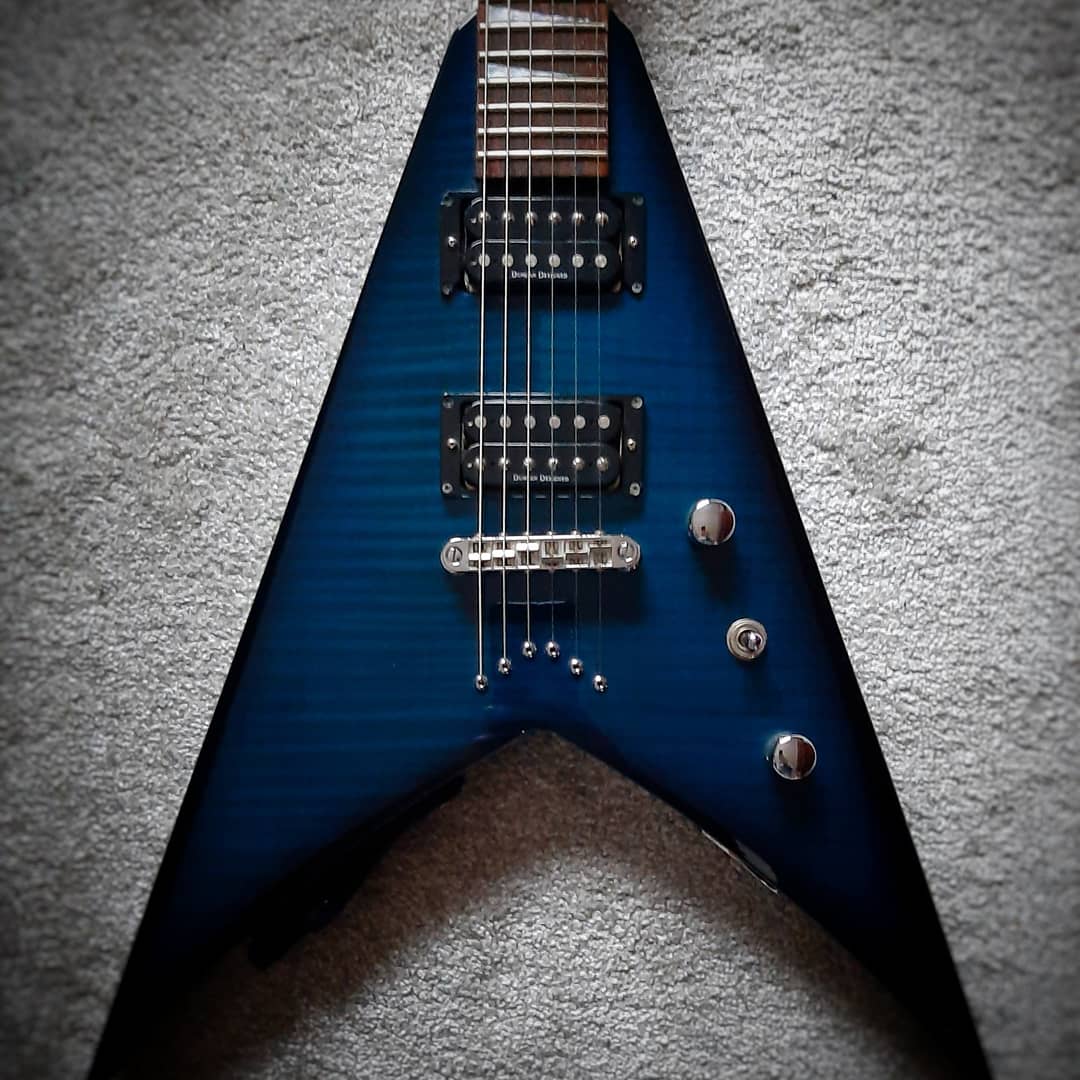 chrislee2209's tweet photo. King V
.
#jacksonguitars #kingV https://t.co/vNz5VChRUK
