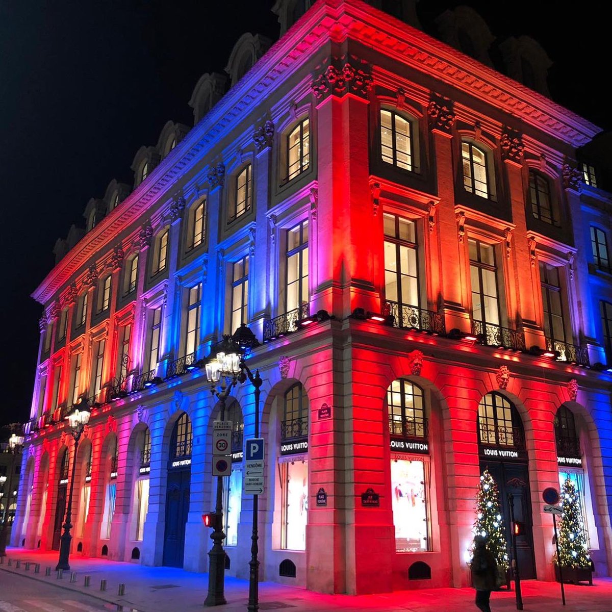 Castille Paris (@hotelcastille) on Twitter photo Visit Paris at Christmas time let us be enchanted by the lights of the city ✨ <a href="/LouisVuitton/">Louis Vuitton</a>
#christmas #time #wintertime #paris #beautiful #cityoflights #cityoflove #vendome #colorchange #paris1er #festiveseason Visit Paris at Christmas time let us be enchanted by the lights of the city ✨ <a href="/LouisVuitton/">Louis Vuitton</a>
#christmas #time #wintertime #paris #beautiful #cityoflights #cityoflove #vendome #colorchange #paris1er #festiveseason