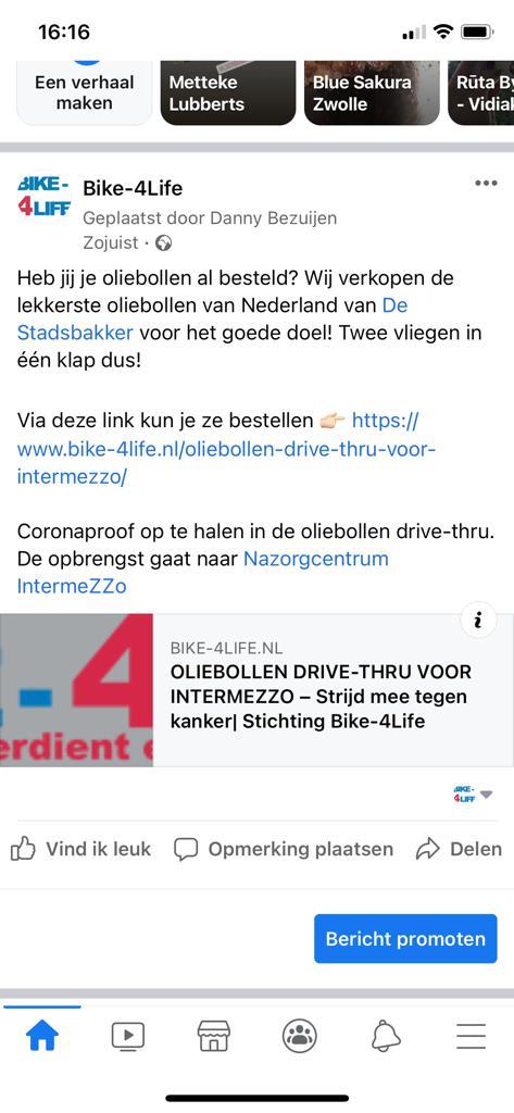 DeZwolse's tweet photo. Nog een oliebolletje scoren? https://t.co/ix3eJczGvW