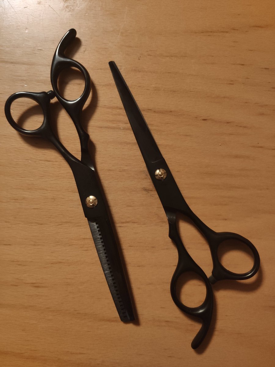 ikb3n's tweet photo. Waarschijnlijk mijn gevaarlijkste aankoop dit jaar: https://t.co/CVYI1RYPc3