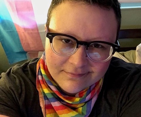 katiefar's tweet photo. My stepsibling Eli &amp; I have been in chemo for #breastcancer at the same time— my 1st, their recurrence (at 38!). They’ve been constantly misgendered by docs/nurses.Their roommate’s moving out; they’re struggling to make ends meet. Help? #TransIsBeautiful https://t.co/5Hm9HJuyNE https://t.co/rqpO9ZxJOU