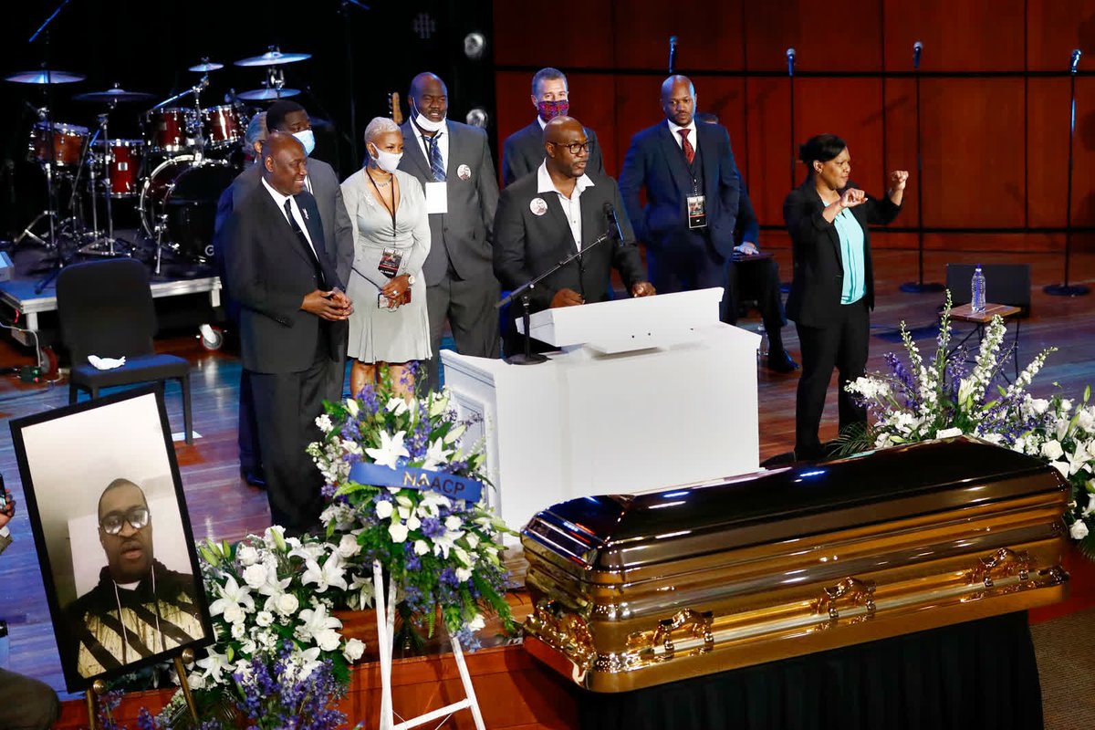 - June 4 -Philonise Floyd speaks at a memorial service for his brother George in Minneapolis.“Everyone wants justice, we want justice for George,” he said. “He’s going to get it.”  https://cnn.it/3lXJBdf 