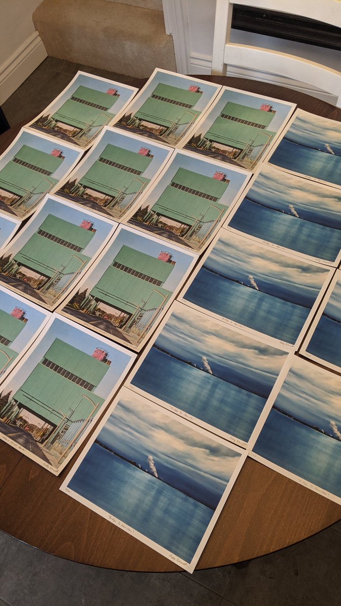 andyschmidtart's tweet image. My 8"x10" prints are now available for $20 each! "Ottawa Street North" and "Bridge To Hamilton" are both available for pickup or by mail. #HamOnt