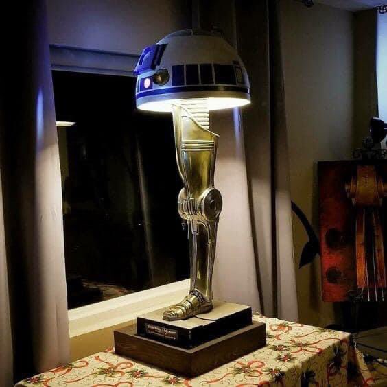 DennyBurk's tweet photo. May the leg lamp be with you. 

#StarWars https://t.co/rM9zS5wopw