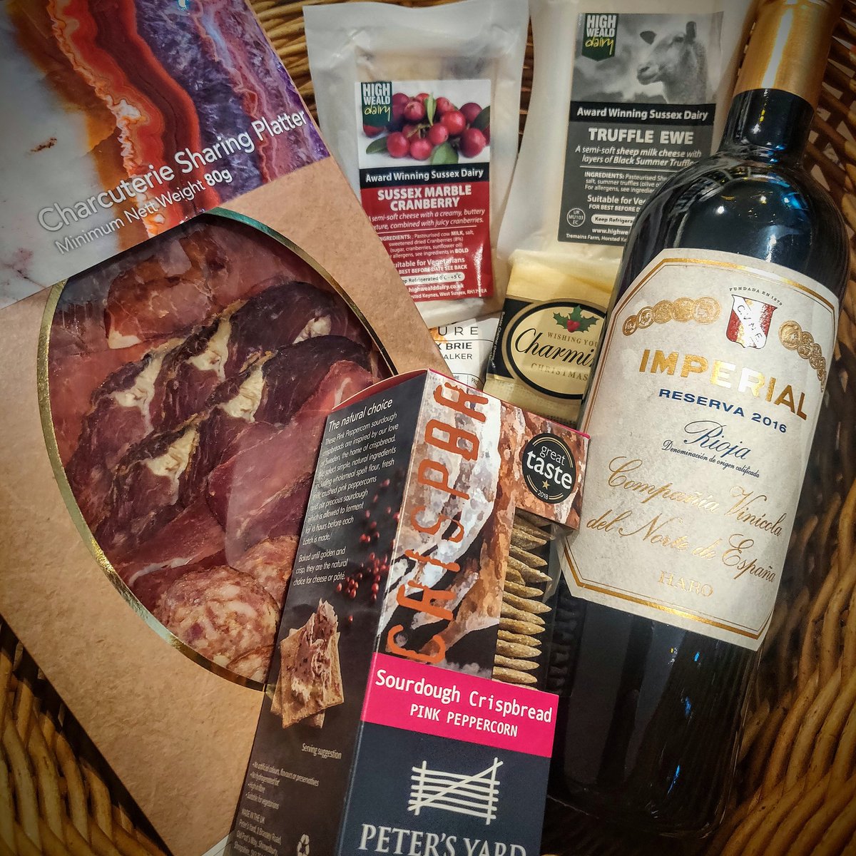 A bit of indulgence for the evening eh!
We have a fantastic mix of goodies to get you in the right frame 🖼️
What's in your shopping basket?
<a href="/HighWealdDairy/">High Weald Dairy</a> <a href="/curdandcure/">Curd & Cure</a>
<a href="/Cvne/">CVNE</a>
#shoplocal #shopsmall #tunbridgewells #kent #sussex #ChristmasCountdown #Tuesday
