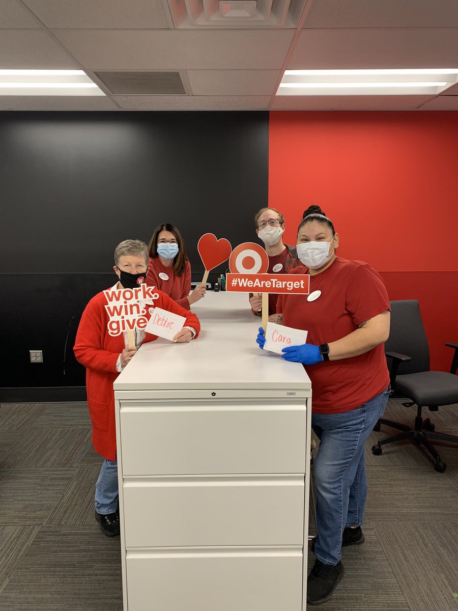 I’m so excited to announce #T1814’s #WorkWinGive winners!! Debbie and Cara each received $250 dollars for themselves and a charitable organization of their choice! 🎯❤️#WeAreTarget <a href="/r_d_parsons/">RD Parsons</a> <a href="/OneEyedLance/">Lance Leithead</a> @KarlieHHubbard