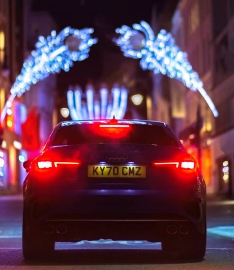 FlowAudi's tweet photo. It's the Flow Automotive Light Challenge! We’re looking for the loudest holiday décor. Show us your Audi Light Hunt findings for a chance to be featured!
. . .
📷: @volenduzphotography https://t.co/BX0rzc1Tb8