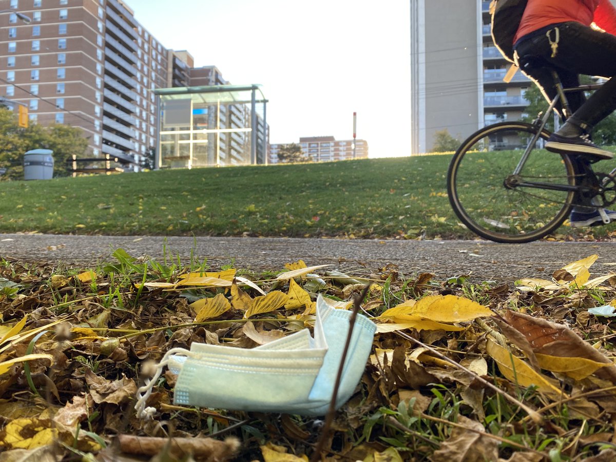 A group of Explorers is examining the recent unprecedented surge of single use plastic personal protective equipment (PPE) disposal during the COVID-19 pandemic.Photo:  @JustineAmmendo1,  @jackie_saturno