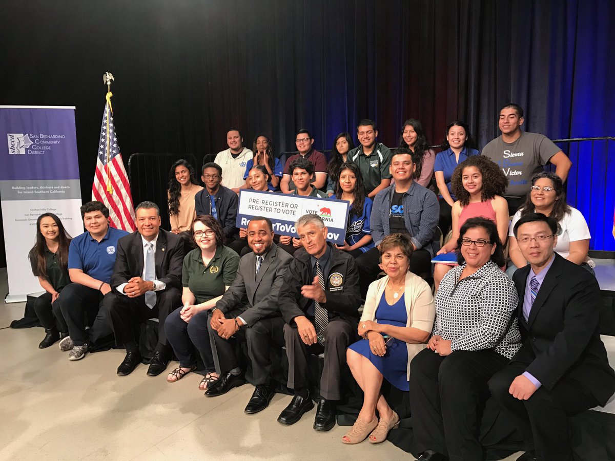 SBCCDcolleges's tweet photo. Congratulations to @CASOSvote @AlexPadilla4CA on his historic appointment by @CAgovernor to represent CA in the U.S. Senate! His student-led town hall at @sbvalleycollege @EmpireKVCR on voting rights in 2016 is among our favorite memories. https://t.co/hVJrePDBFd