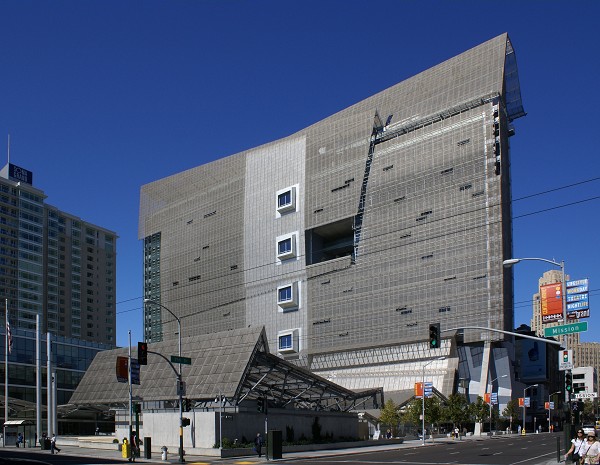 The General Services Administration currently operates under a set of architectural standards from 1962 that state:"Major emphasis should be placed on the choice of designs that embody the finest contemporary American architectural thought" AKA Modernism/Deconstructivism2/